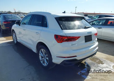 2025 Audi Q3 Premium 45 Tfsi S Line Quattro Tiptronic z USA, uszkodzony, nr VIN WA1DECF37S1015012